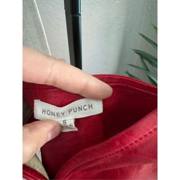 Anthropologie Red Faux Leather Crop Top Honey Punch Small Romantic Cherry Vibe‎ - Picture 4 of 7